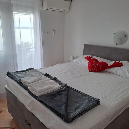 Apartments By The Sea Dramalj, Crikvenica - 2376 Екстер'єр фото
