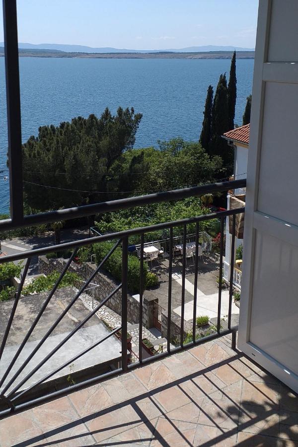 Apartments By The Sea Dramalj, Crikvenica - 2376 Екстер'єр фото